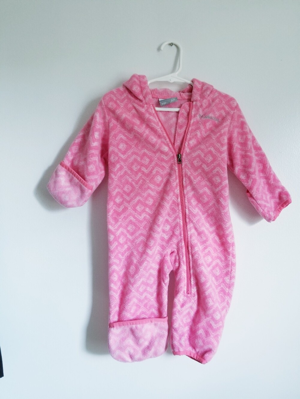Columbia Pink Hooded Babys Jumpsuit/ Bodysuit